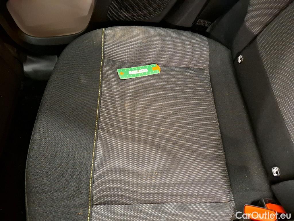  Citroen  C3  Shine Business 1.2 PureTech 110CV BVM6 E6d #20