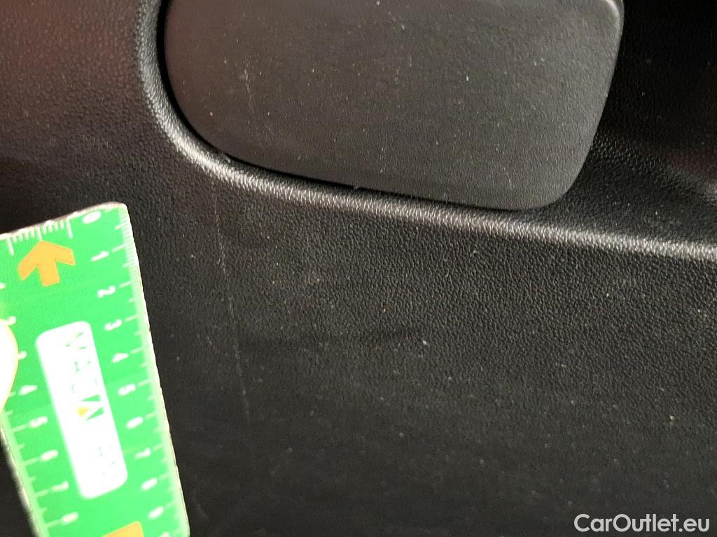  Citroen  C3  Shine Business 1.2 PureTech 110CV BVM6 E6d #10