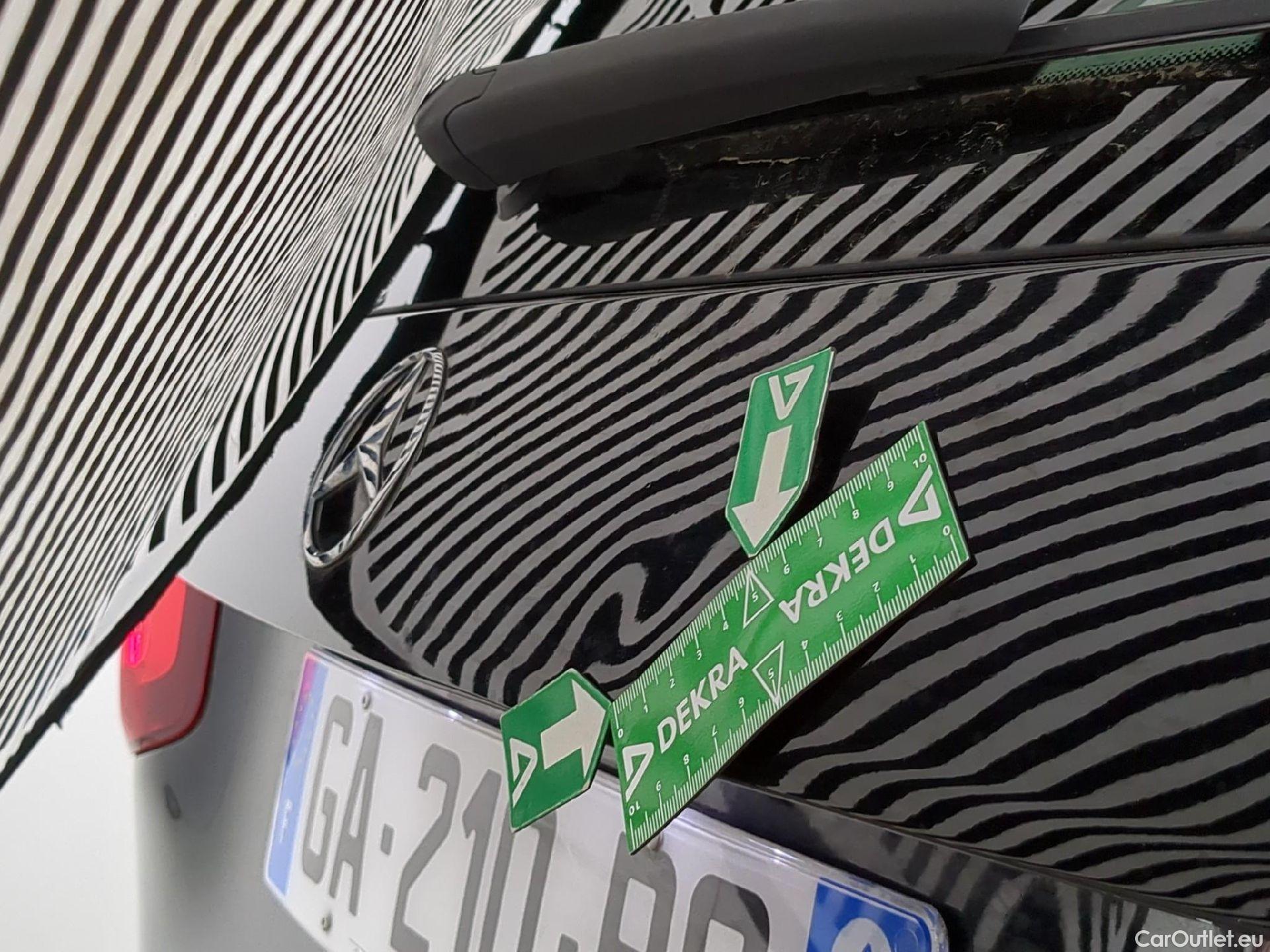  Mercedes  GLB MERCEDES-BENZ  / 2019 / 5P / SUV  220 d AMG Line 4Matic #8