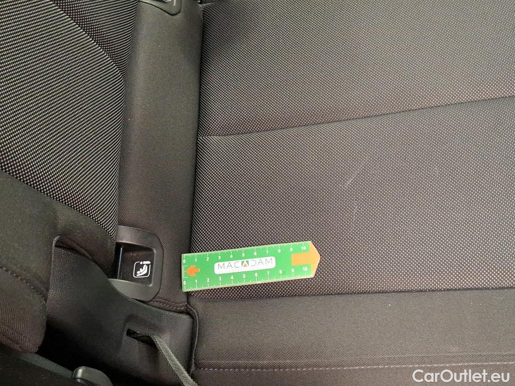  Audi  Q3 AUDI  Sportback / 2019 / 5P / SUV 35 TDI 150 S TRONIC DESIGN #19