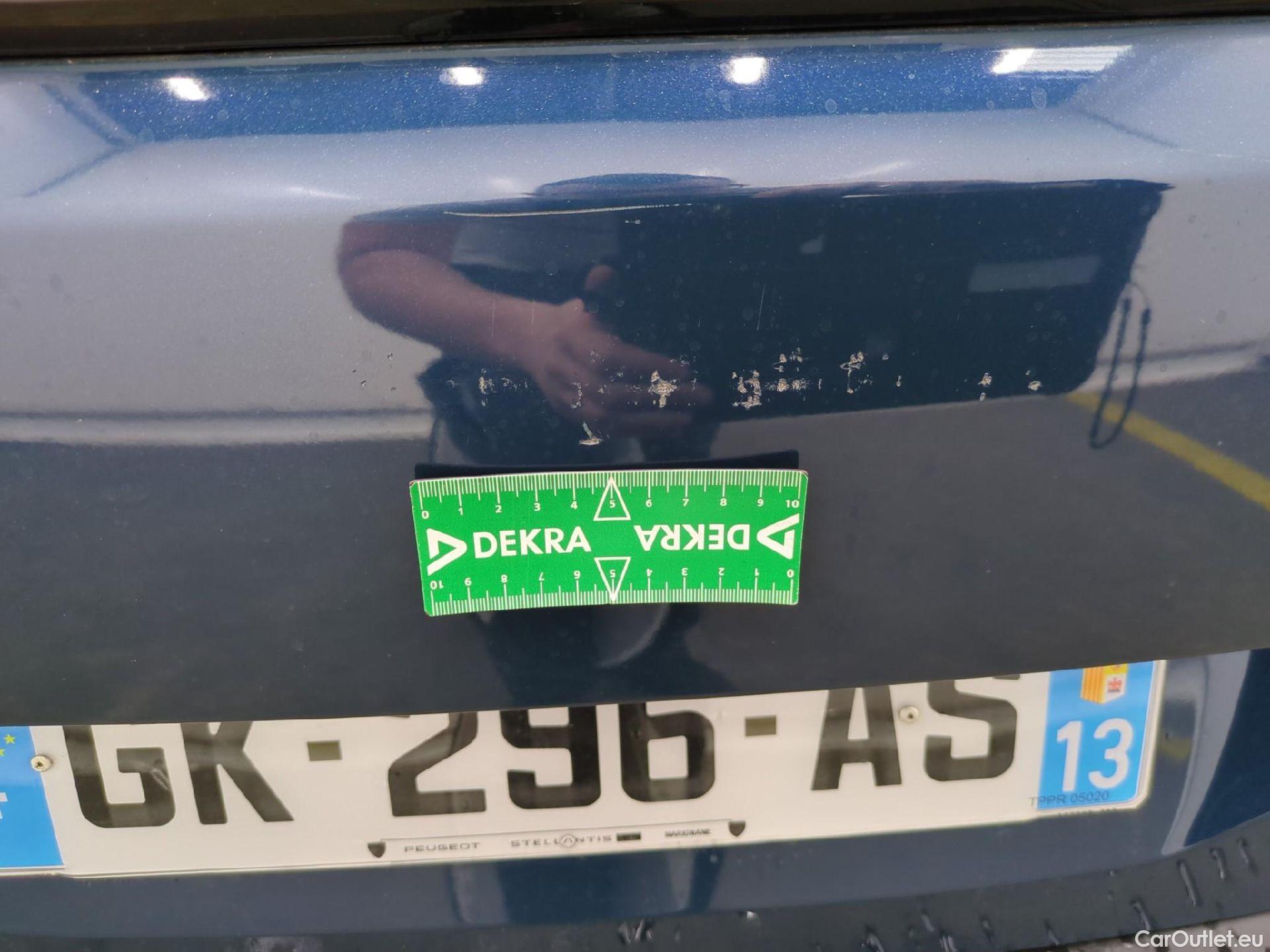  Peugeot  5008  Active Pack 1.2 PureTech 130CV BVA8 7 Sieges E6d #37