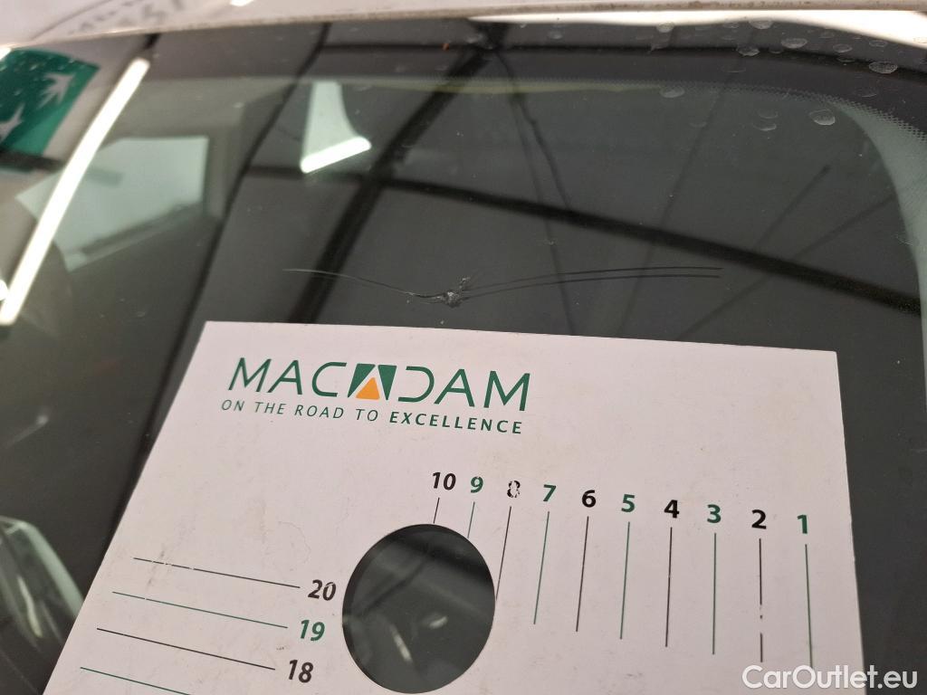  Peugeot  208  (e-) Active Business R 50kWh BVA / TRANSFO VP VF
 #3