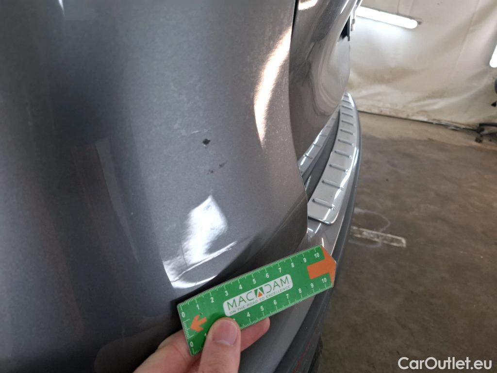  Mercedes  GLA MERCEDES-BENZ  / 2020 / 5P / SUV 2.0  200 D BUSINESS LINE DCT #8