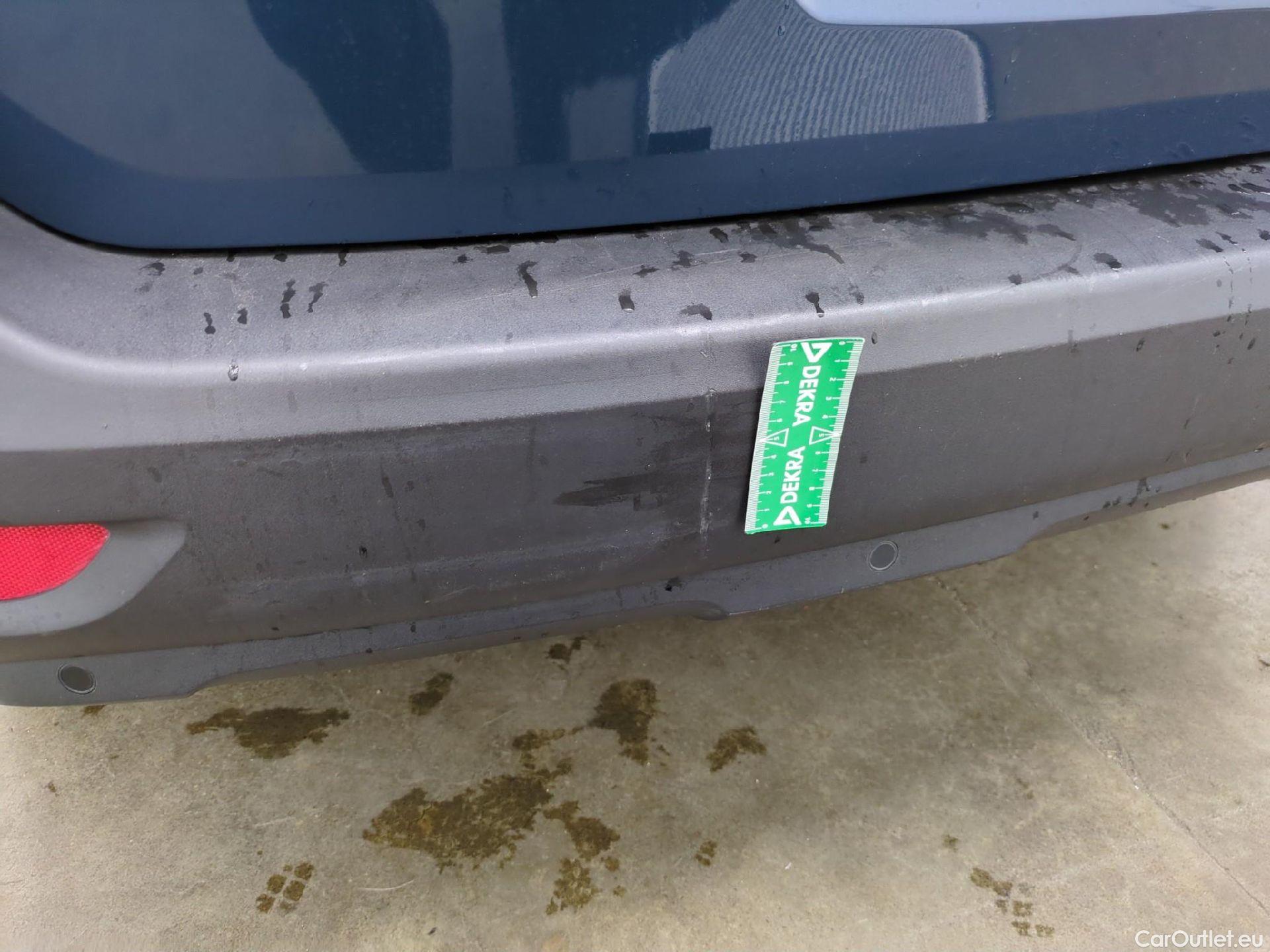  Peugeot  5008  Active Pack 1.2 PureTech 130CV BVA8 7 Sieges E6d #38