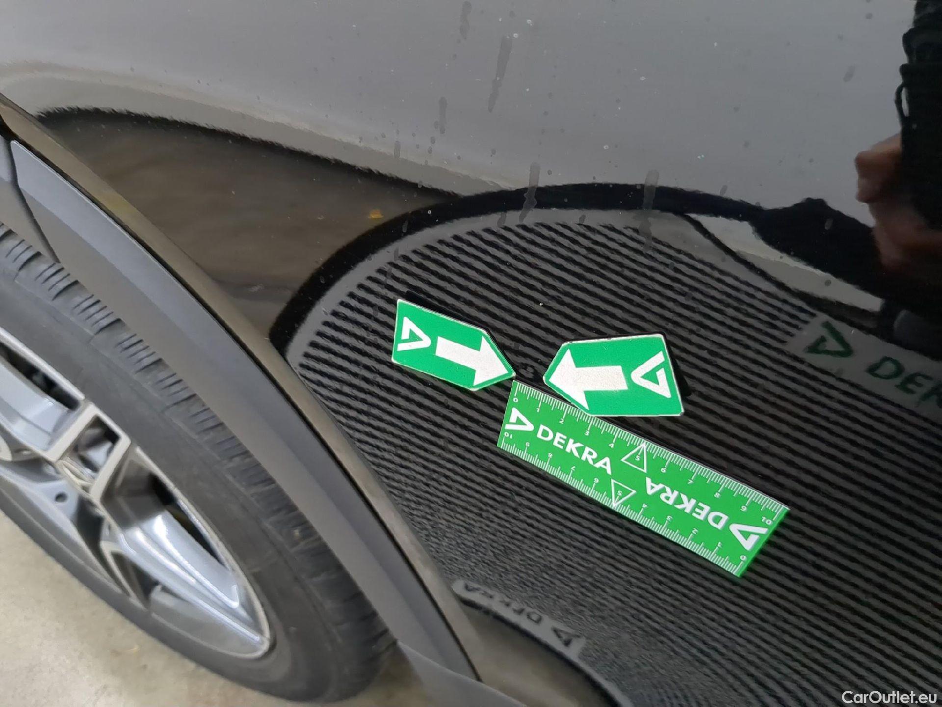  Mercedes  GLB MERCEDES-BENZ  / 2019 / 5P / SUV  220 d AMG Line 4Matic #18