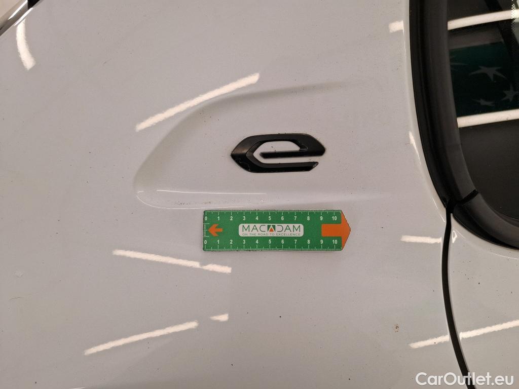  Peugeot  208  (e-) Active Business R 50kWh BVA / TRANSFO VP VF
 #28