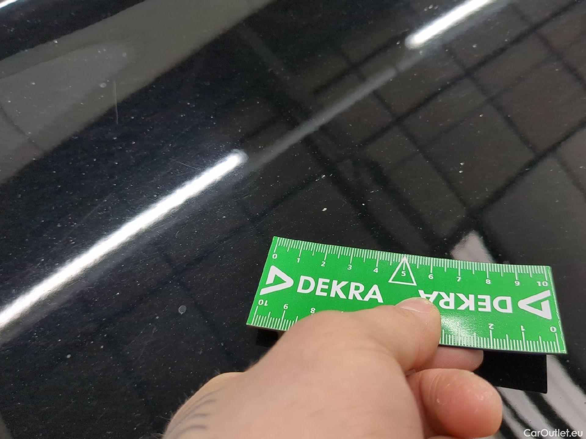  Mercedes  GLB MERCEDES-BENZ  / 2019 / 5P / SUV  220 d AMG Line 4Matic #22