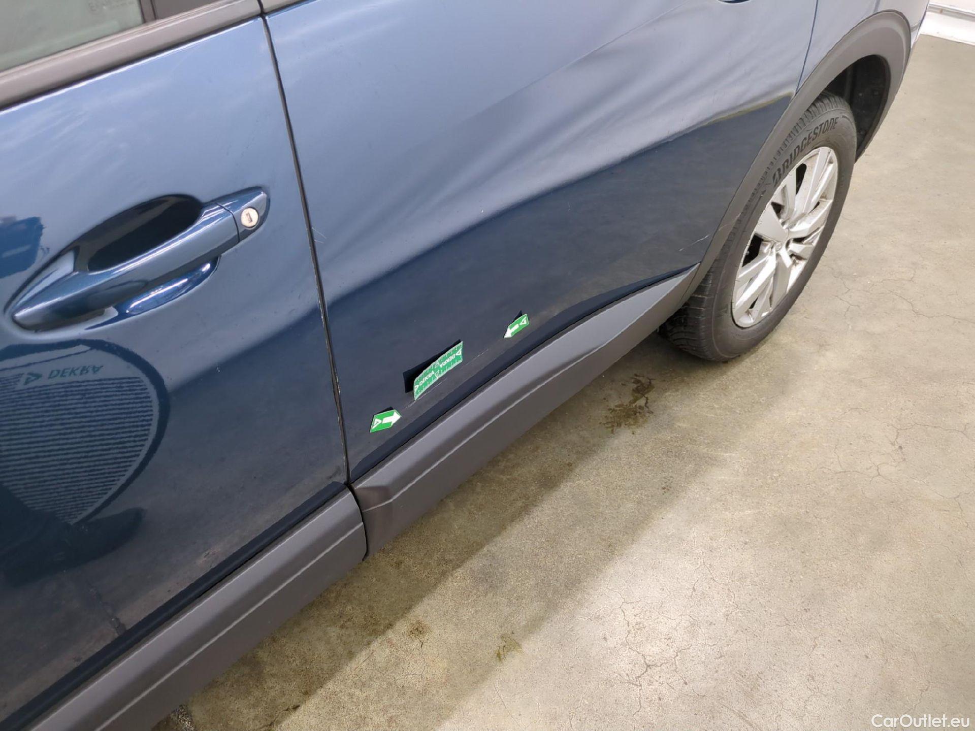  Peugeot  5008  Active Pack 1.2 PureTech 130CV BVA8 7 Sieges E6d #27