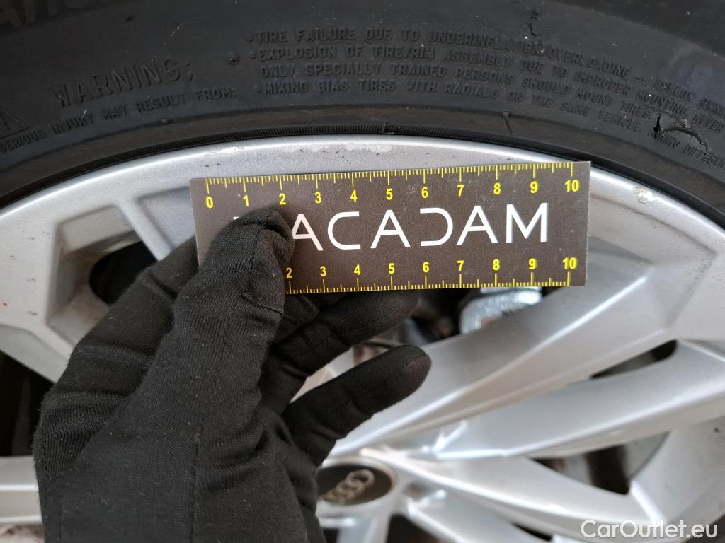  Audi  A3 AUDI  Sportback / 2020 / 5P / Berline 35 TFSI 150 MHEV S Tronic Business Line #16