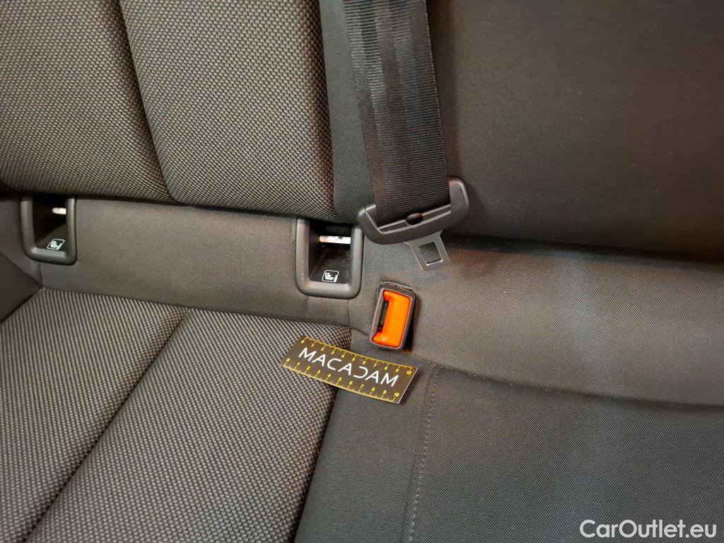  Audi  A3 AUDI  Sportback / 2020 / 5P / Berline 35 TFSI 150 MHEV S Tronic Business Line #42