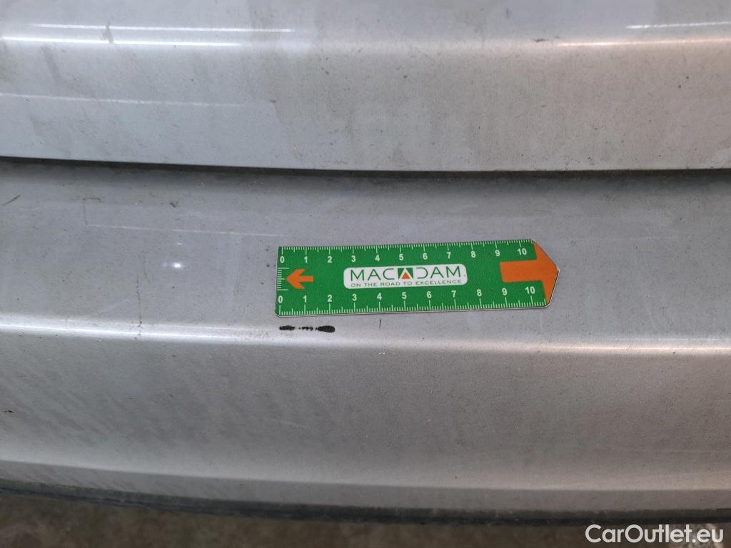  Mercedes  A-Klasse MERCEDES-BENZ Classe A Berline 4p Berline A 200 Business Line 7G-DCT #27