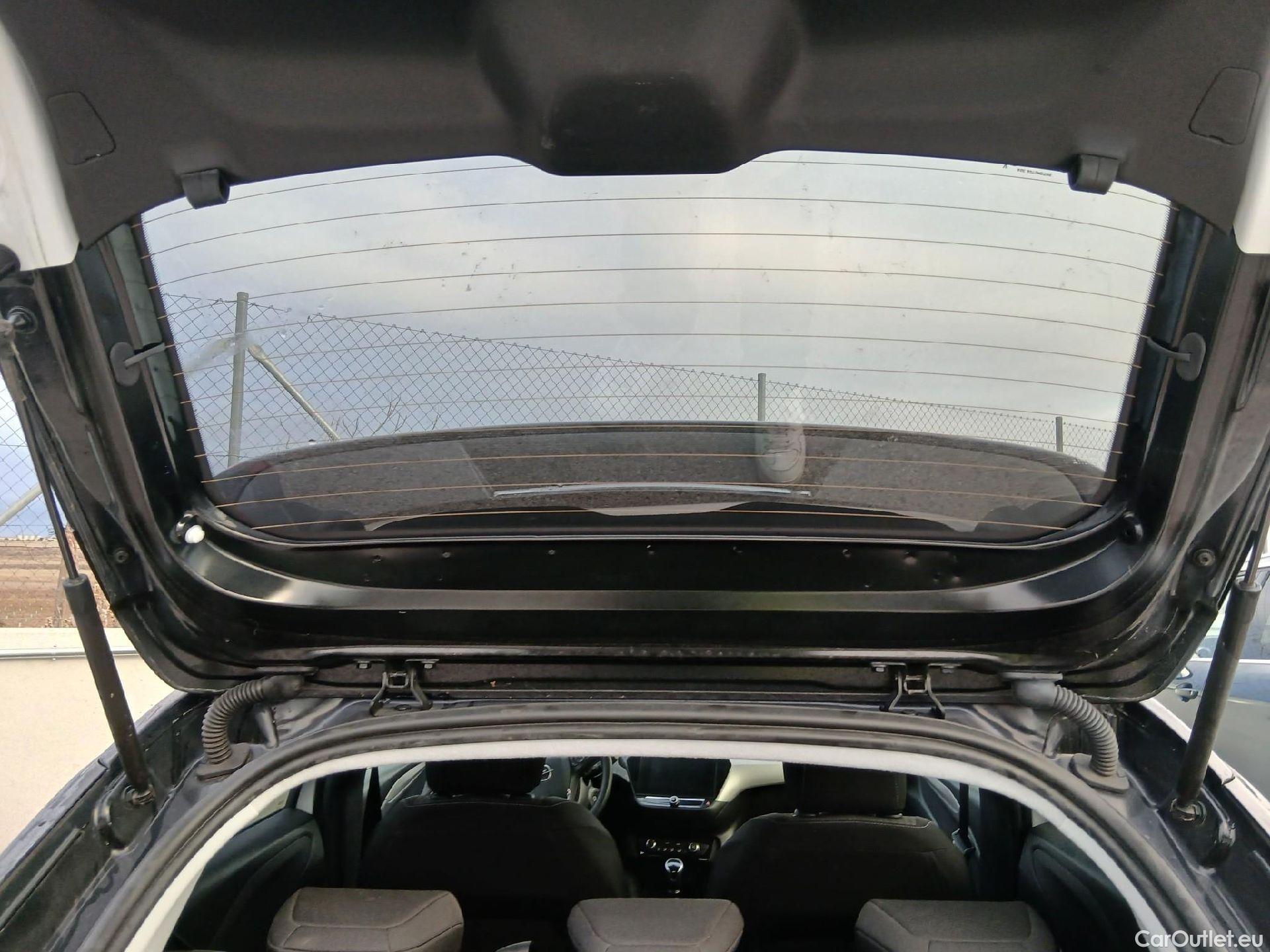  Opel  Corsa OPEL  / 2019 / 5P / berlina con portón 1.2T XHL 74kW (100CV) Edition #20