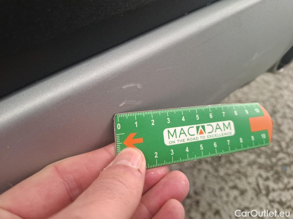  Ford  Kuga FORD  / 2019 / 5P / SUV 2.5 Duratec 190 FHEV Powershift Titanium #12