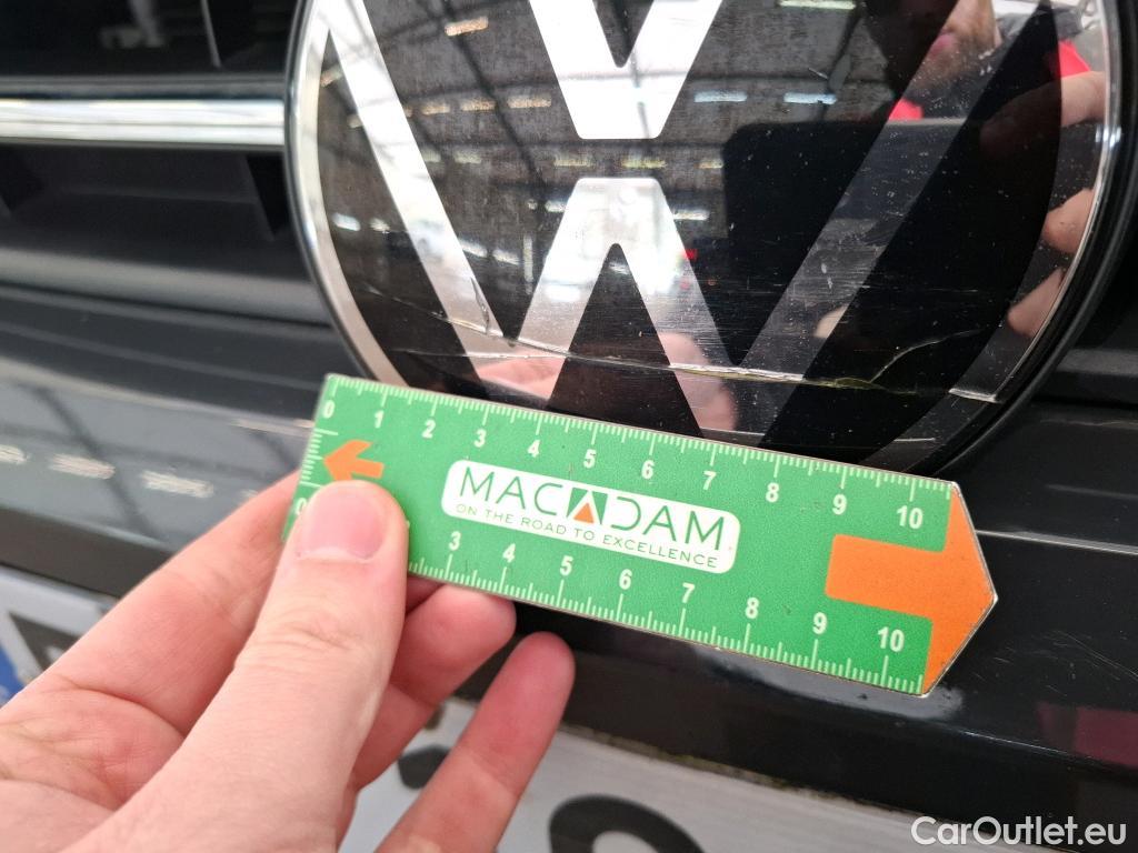  Volkswagen  Polo VOLKSWAGEN  / 2017 / 5P / Berline 1.0 TSI 95 Lounge Business #9