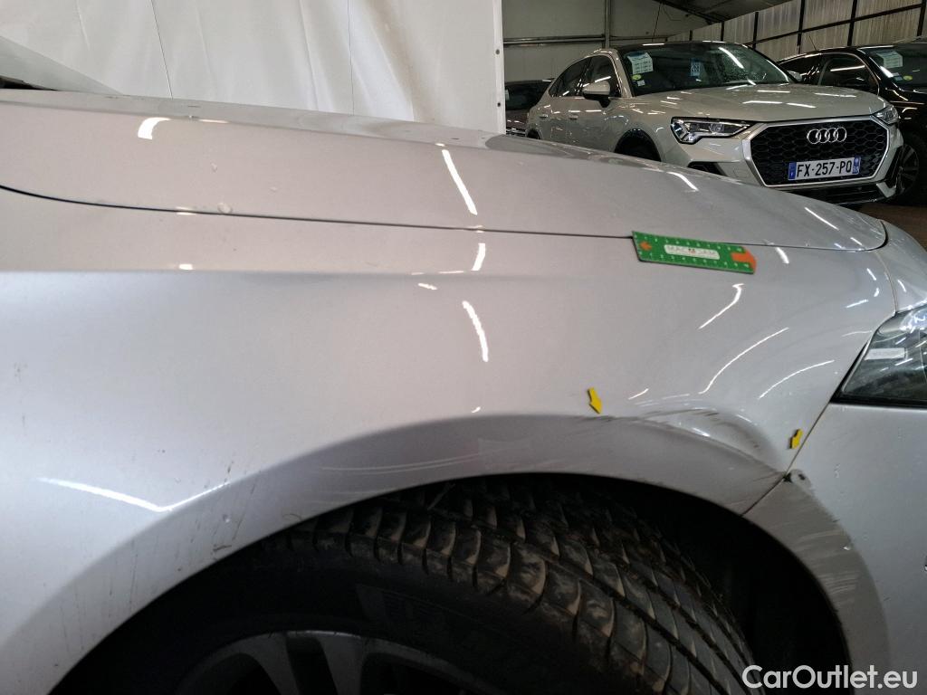  Mercedes  A-Klasse MERCEDES-BENZ Classe A Berline 4p Berline A 200 Business Line 7G-DCT #3