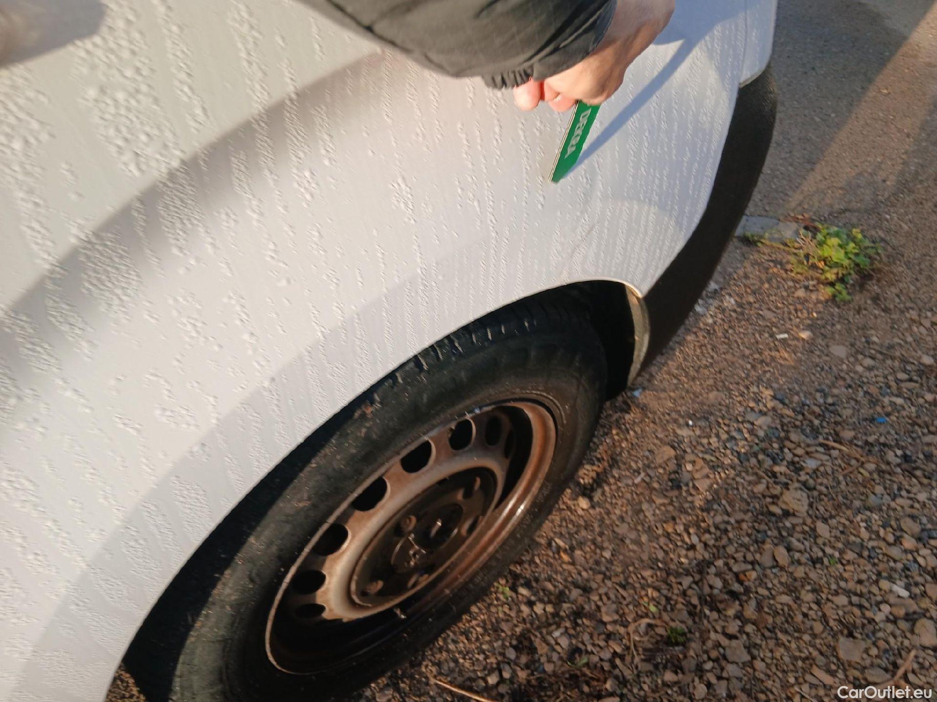  Peugeot  Expert PEUGEOT  / 2016 / 4P / combi Combi BlueHDi 145 S&S Standard #29