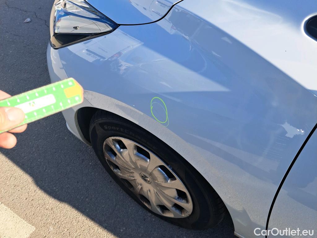  Nissan  Micra NISSAN  / 2017 / 5P / berlina con portón IG-T 68 kW (92 CV) E6D-F Acenta Sprint #45