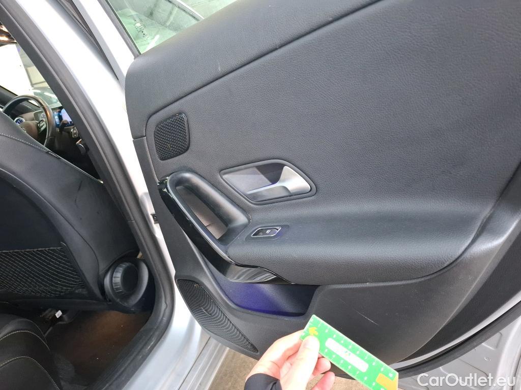  Mercedes  A-Klasse MERCEDES-BENZ Classe A Berline 4p Berline A 200 Business Line 7G-DCT #14