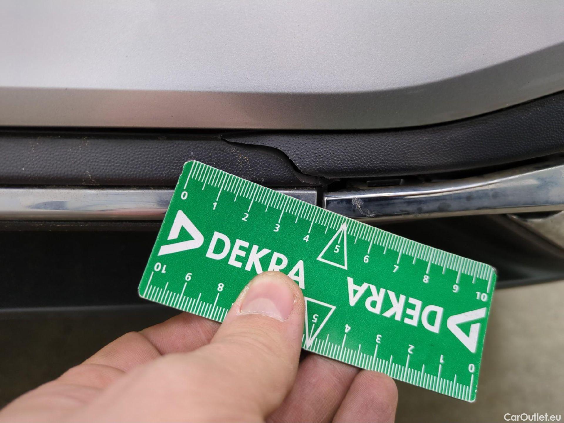  Volkswagen  Golf  VOLKSWAGEN / 2020 / 5P / Berline 1.4 eHybrid OPF 204 DSG6 Style #21