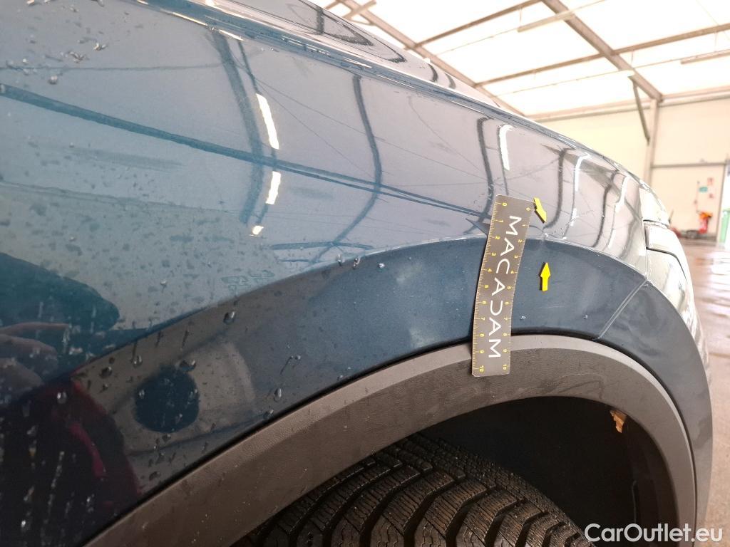  Volkswagen  Tiguan VOLKSWAGEN  / 2020 / 5P / SUV 2.0 TDI 150 DSG7 Life Business #25