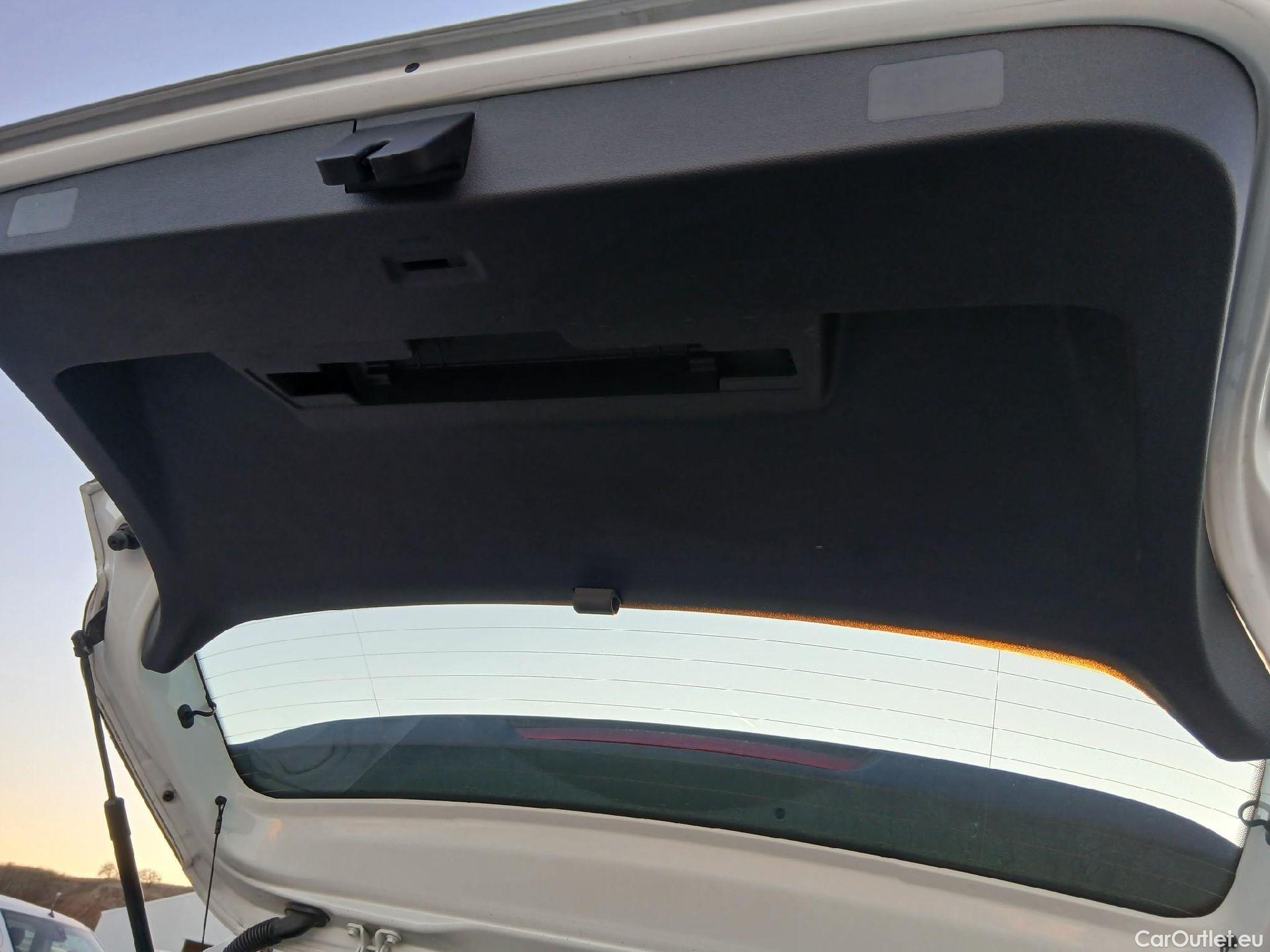  Volkswagen  T-CROSS VOLKSWAGEN  / 2018 / 5P / todoterreno Edition 1.0 TSI 70kW (95CV) #21