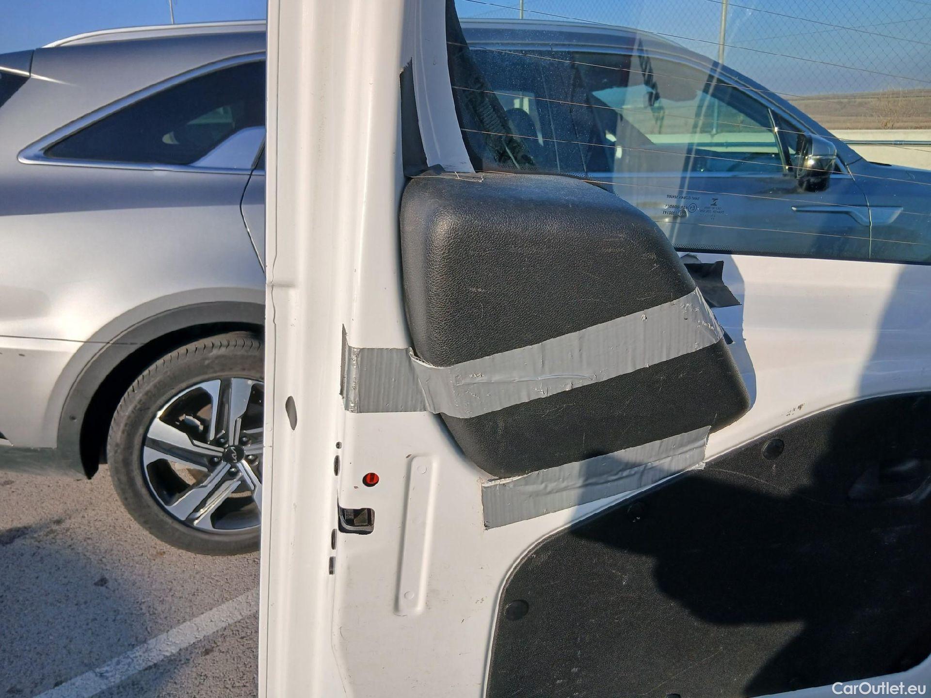  Toyota  Proace TOYOTA  City / 2020 / 4P / combi 1.5D 75kW (100CV) GX L1 (CX) #2