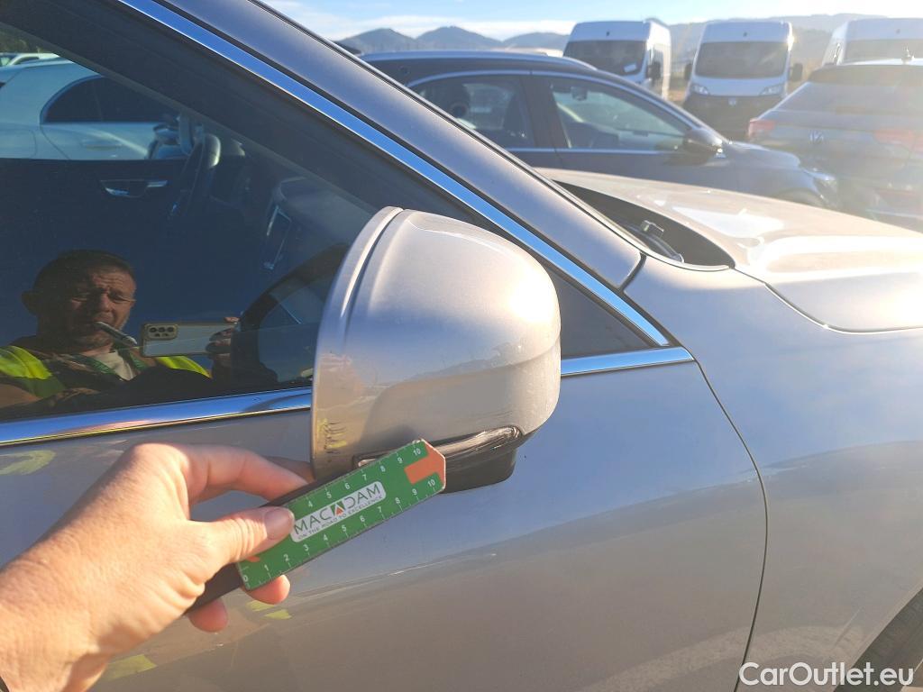  Volvo  XC60 VOLVO  / 2017 / 5P / todoterreno 2.0 T6 AWD Recharge Inscription Exp Auto #42