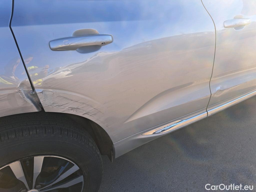  Volvo  XC60 VOLVO  / 2017 / 5P / todoterreno 2.0 T6 AWD Recharge Inscription Exp Auto #3