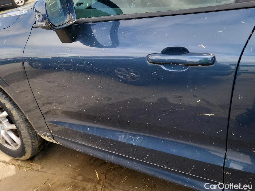  Volvo  XC60 VOLVO  / 2017 / 5P / todoterreno 2.0 D3 Momentum #5