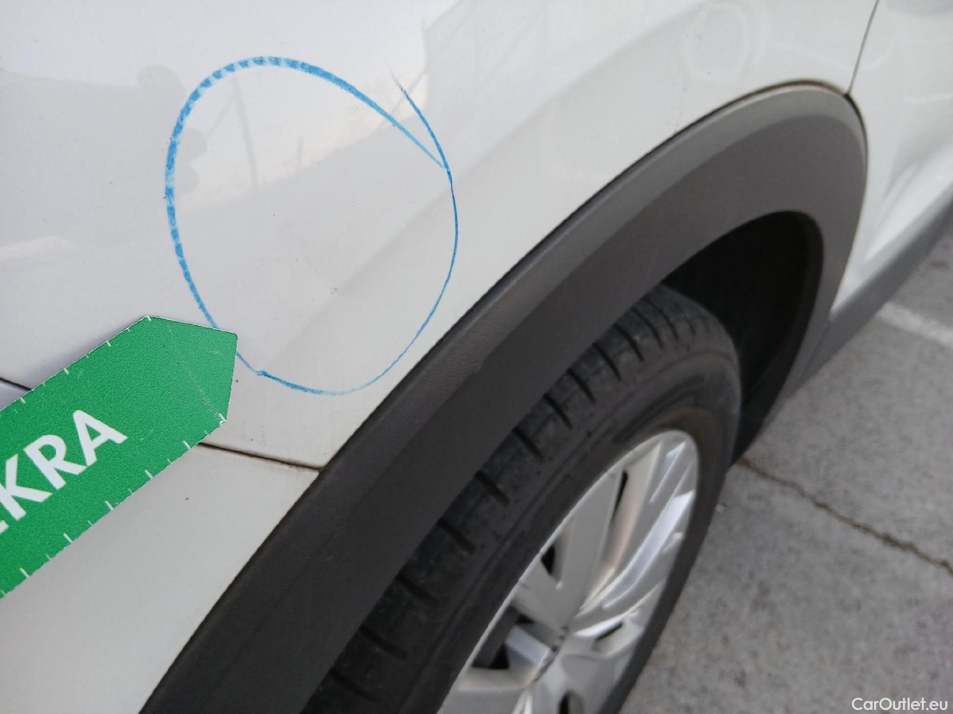  Volkswagen  T-CROSS VOLKSWAGEN  / 2018 / 5P / todoterreno Edition 1.0 TSI 70kW (95CV) #26