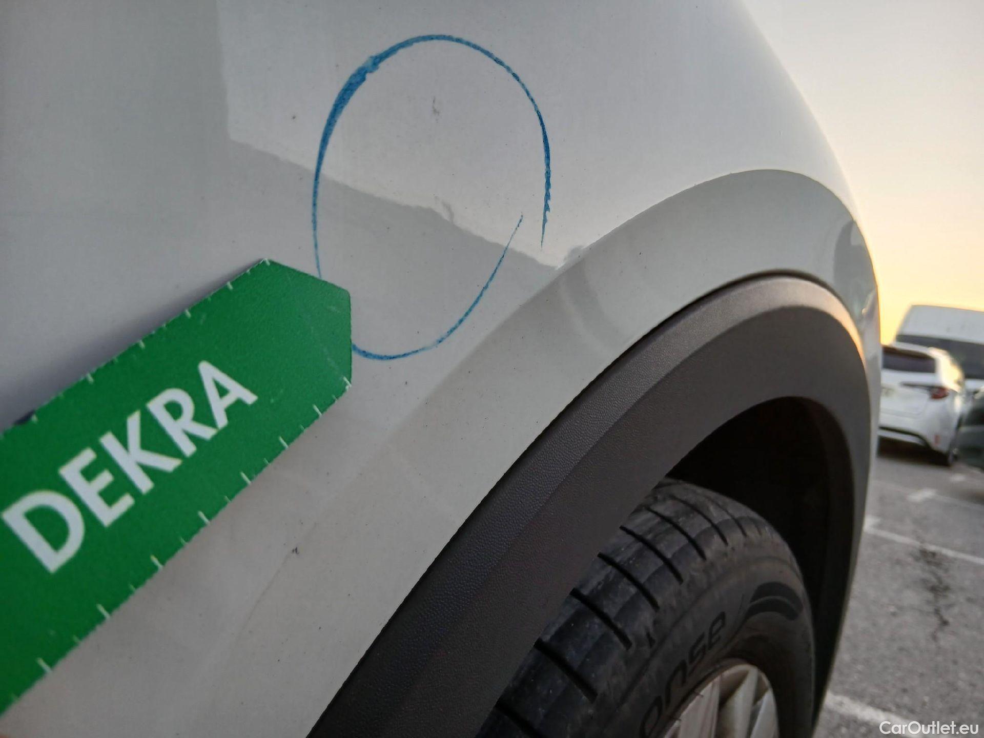  Volkswagen  T-CROSS VOLKSWAGEN  / 2018 / 5P / todoterreno Edition 1.0 TSI 70kW (95CV) #33