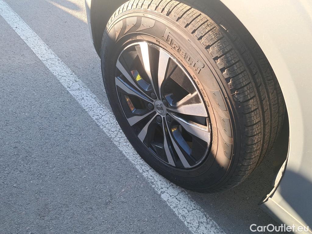  Volvo  XC60 VOLVO  / 2017 / 5P / todoterreno 2.0 T6 AWD Recharge Inscription Exp Auto #9