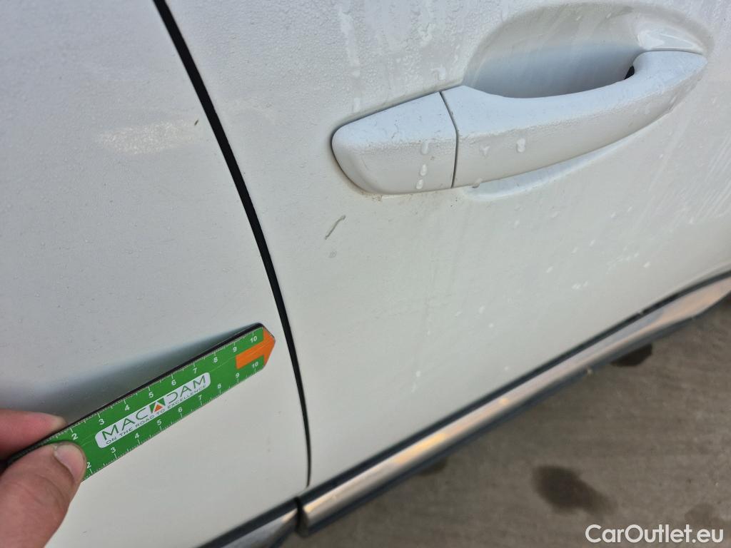  Peugeot  5008 PEUGEOT  / 2017 / 5P / todoterreno GT Line 1.6 PureTech 132kW (180CV) EAT8 #25