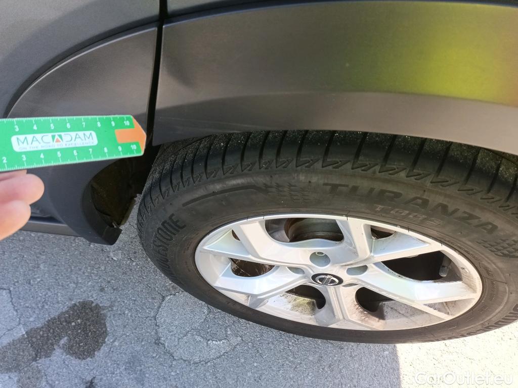  Nissan  Juke NISSAN  / 2019 / 5P / crossover DIG-T 84 kW (114 CV) DCT 7 V N-Connecta (AC2) #25