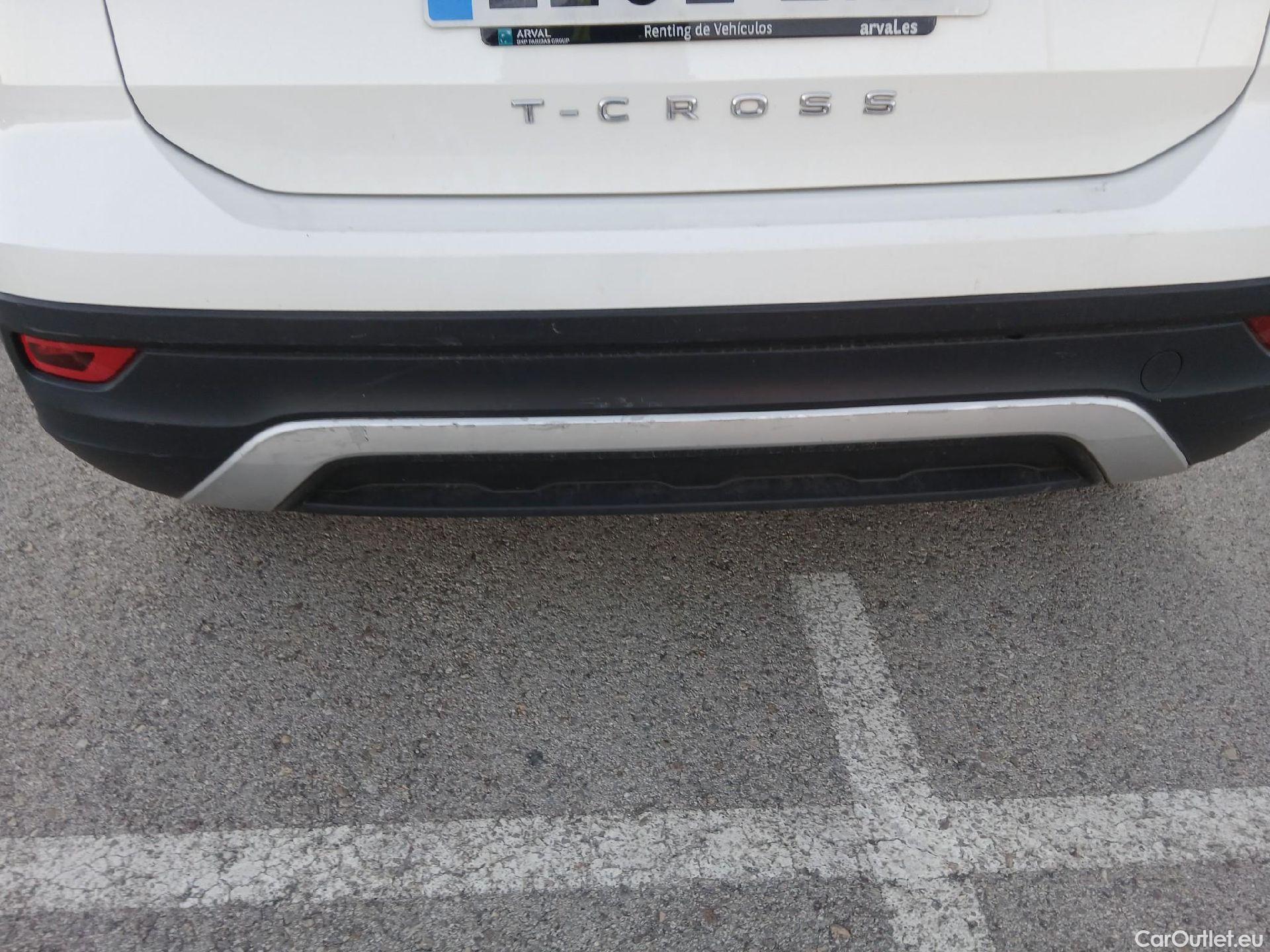  Volkswagen  T-CROSS VOLKSWAGEN  / 2018 / 5P / todoterreno Edition 1.0 TSI 70kW (95CV) #16