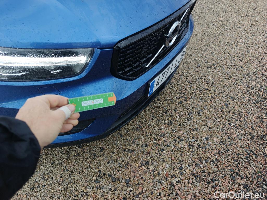  Volvo  XC 40 VOLVO XC40 / 2017 / 5P / todoterreno 1.5 T3 R-Design Auto #11