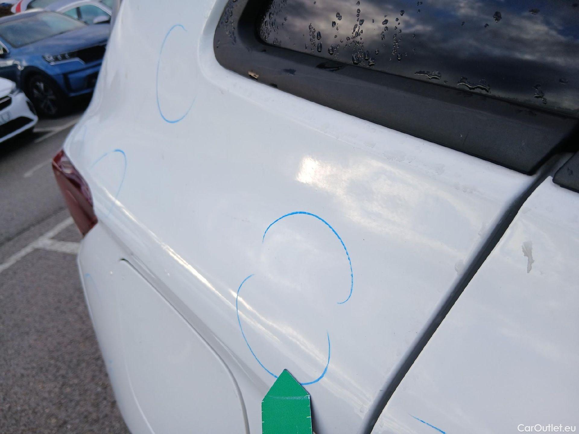  Opel   Grandland X OPEL Grandland / 2021 / 5P / todoterreno 1.5 CDTi Business Edition Auto #45