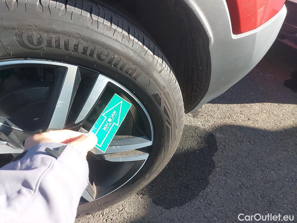  Volvo  XC 40 VOLVO XC40 / 2017 / 5P / todoterreno 1.5 T5 Twin R-Design Auto #15