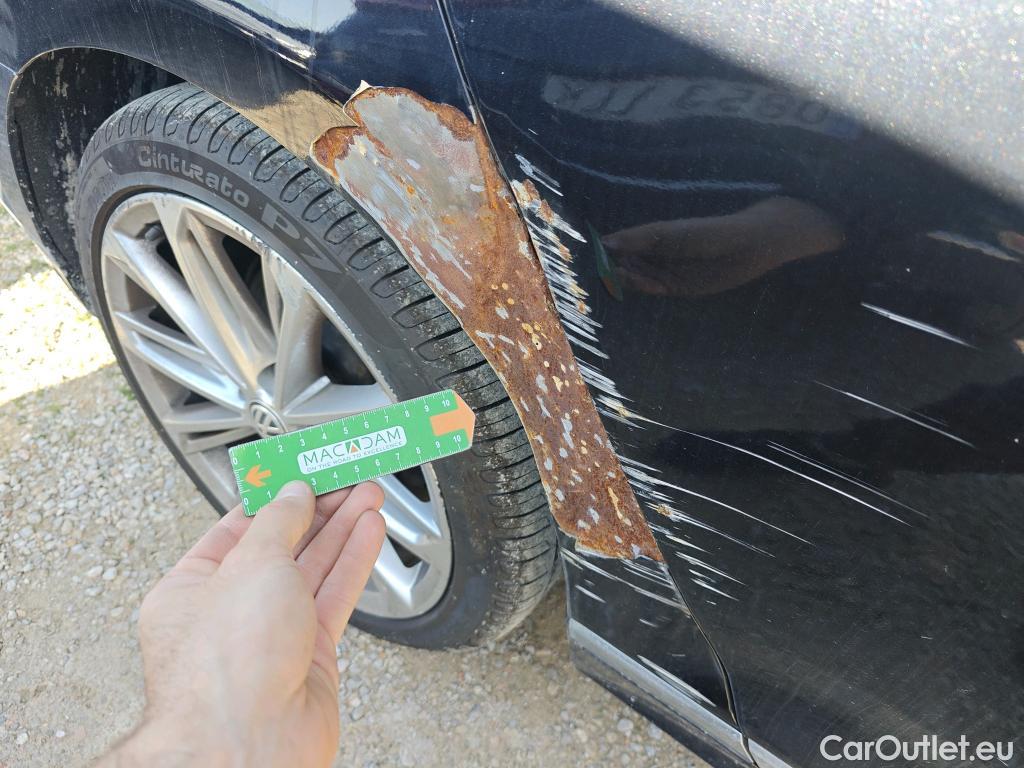  Volkswagen  Passat VOLKSWAGEN  / 2014 / 5P / familiar Sport 2.0 TDI 140kW (190CV) DSG Variant #4