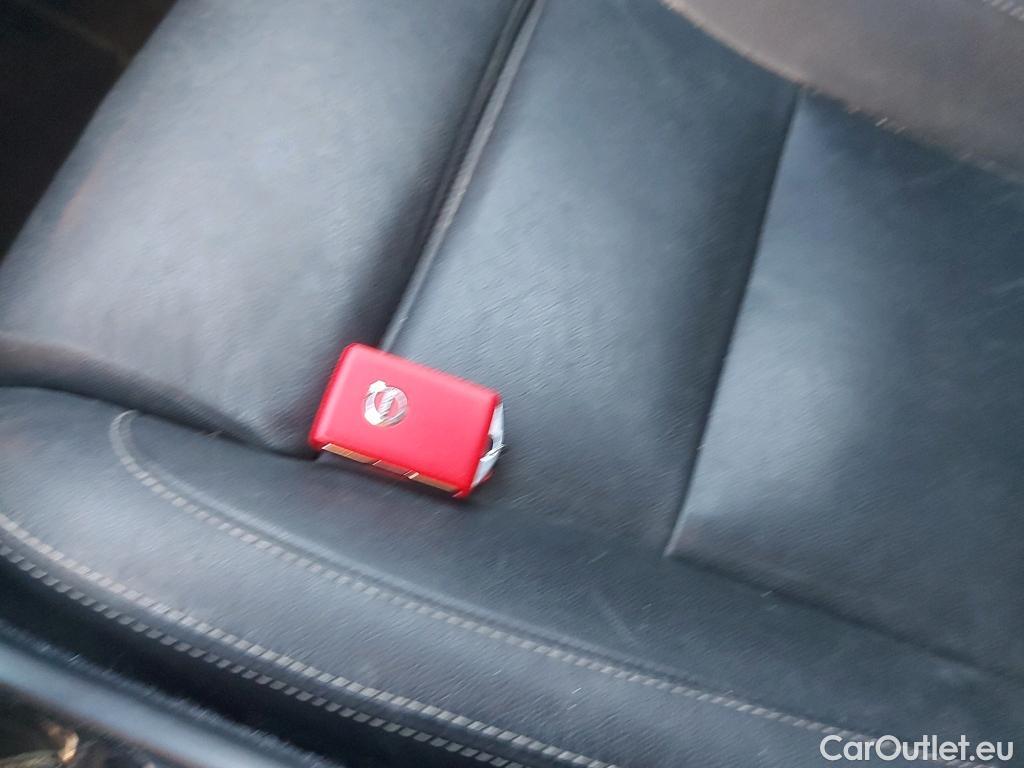  Volvo  XC 40 VOLVO XC40 / 2017 / 5P / todoterreno 1.5 T5 Twin R-Design Auto #4