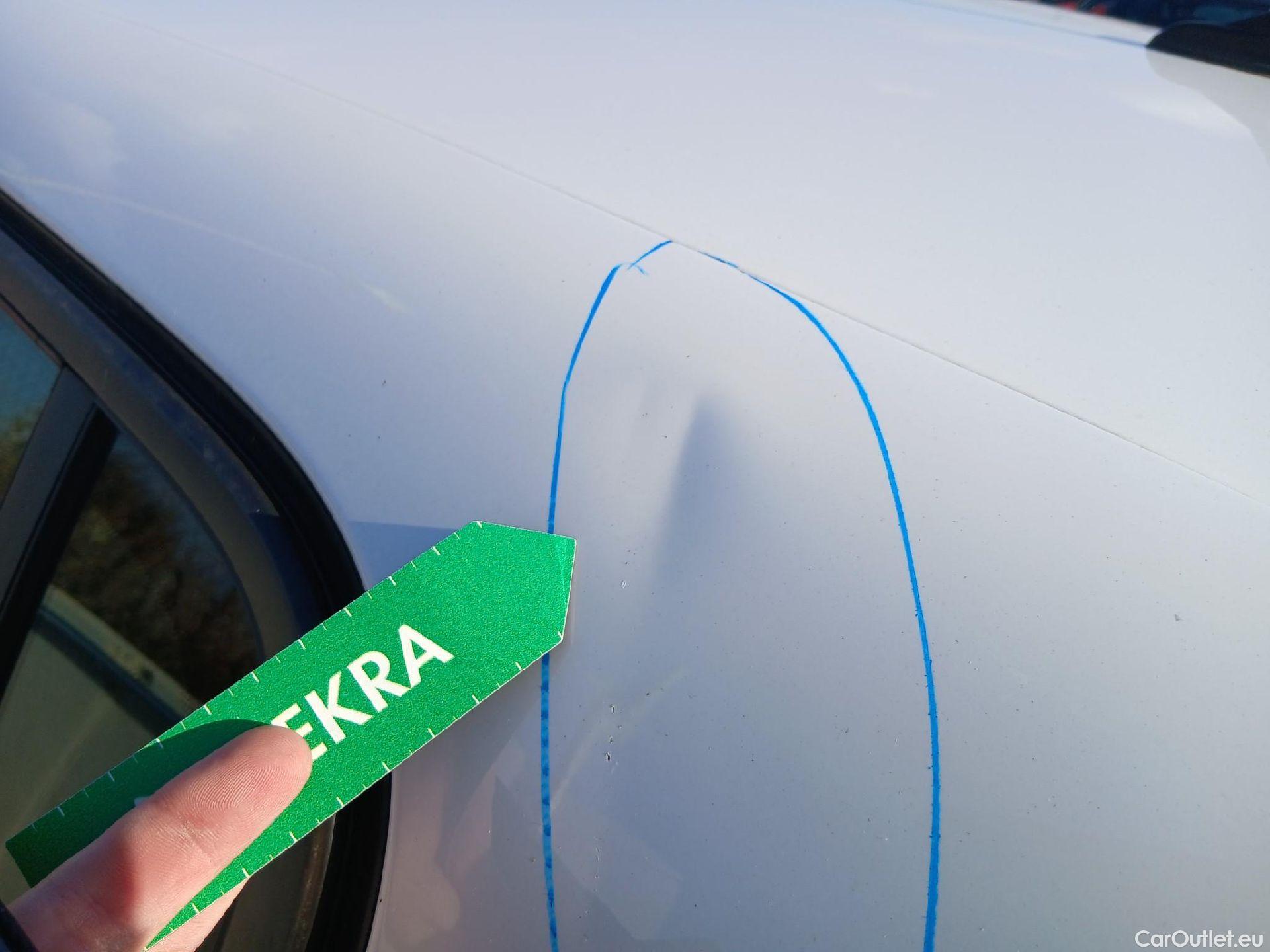  Peugeot  308 PEUGEOT  / 2017 / 5P / berlina con portón 5p Active Pack PureTech 110 S&S (AC) #22