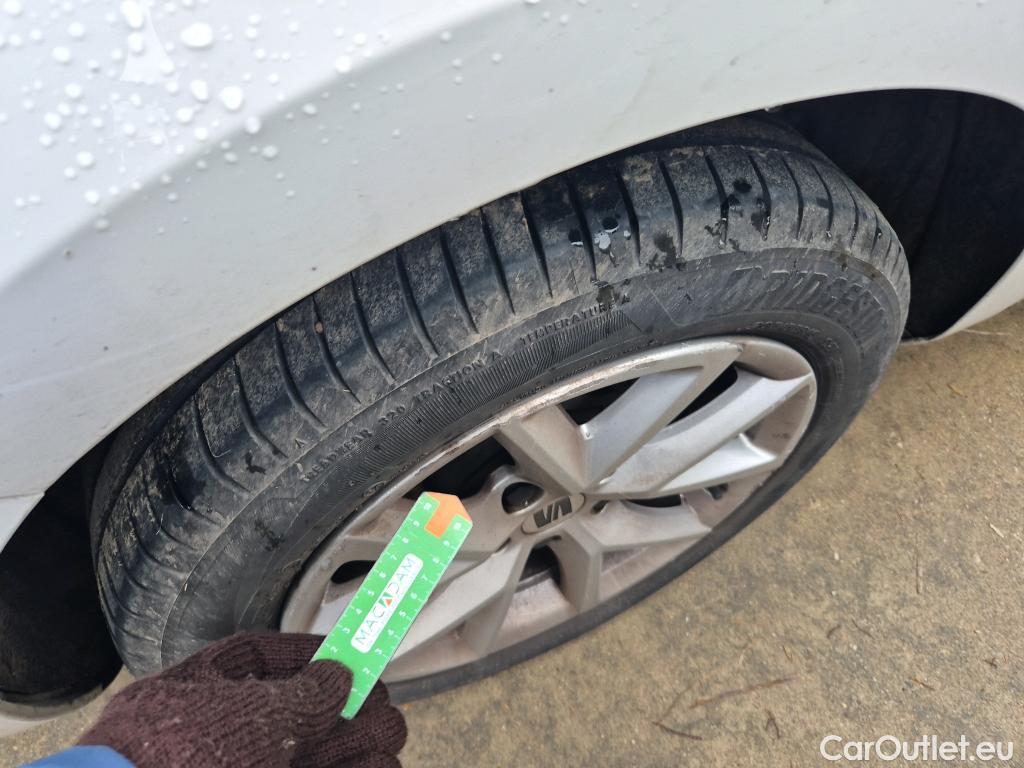  Land Rover  Discovery SEAT Nuevo León / 2020 / 5P / berlina con portón 2.0 TDI 85kW S&S Style Go(SP) #10