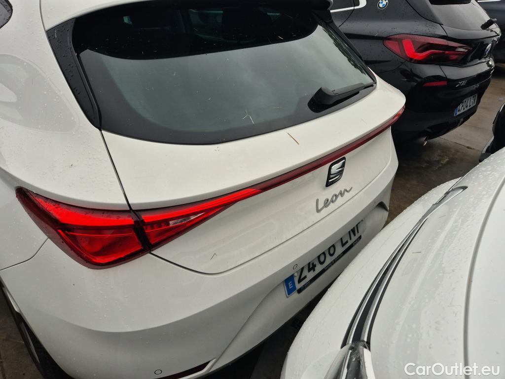  Land Rover  Discovery SEAT Nuevo León / 2020 / 5P / berlina con portón 2.0 TDI 85kW S&S Style Go(SP) #30