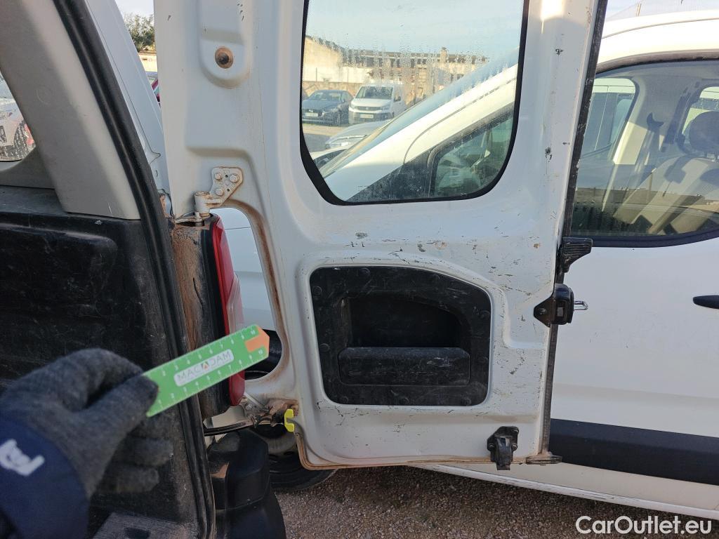  Peugeot  RIFTER PEUGEOT  / 2018 / 4P / combi Active Standard BlueHDi 73kW (IND) (CX2) #25