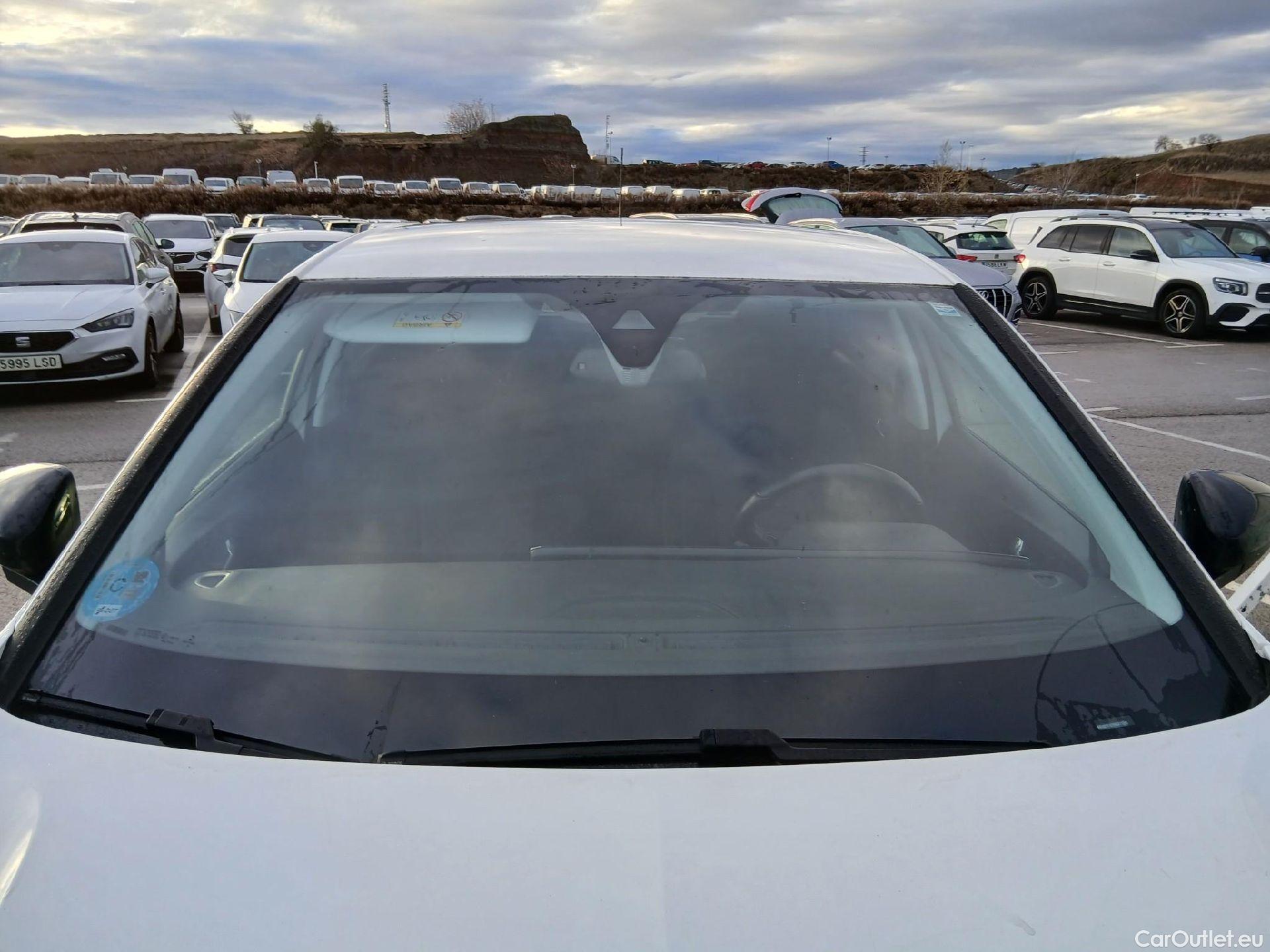  Opel   Grandland X OPEL Grandland / 2021 / 5P / todoterreno 1.5 CDTi Business Edition Auto #1