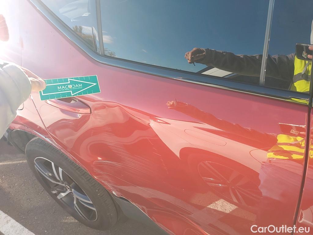  Volvo  XC 40 VOLVO XC40 / 2017 / 5P / todoterreno 1.5 T5 Twin R-Design Auto #1