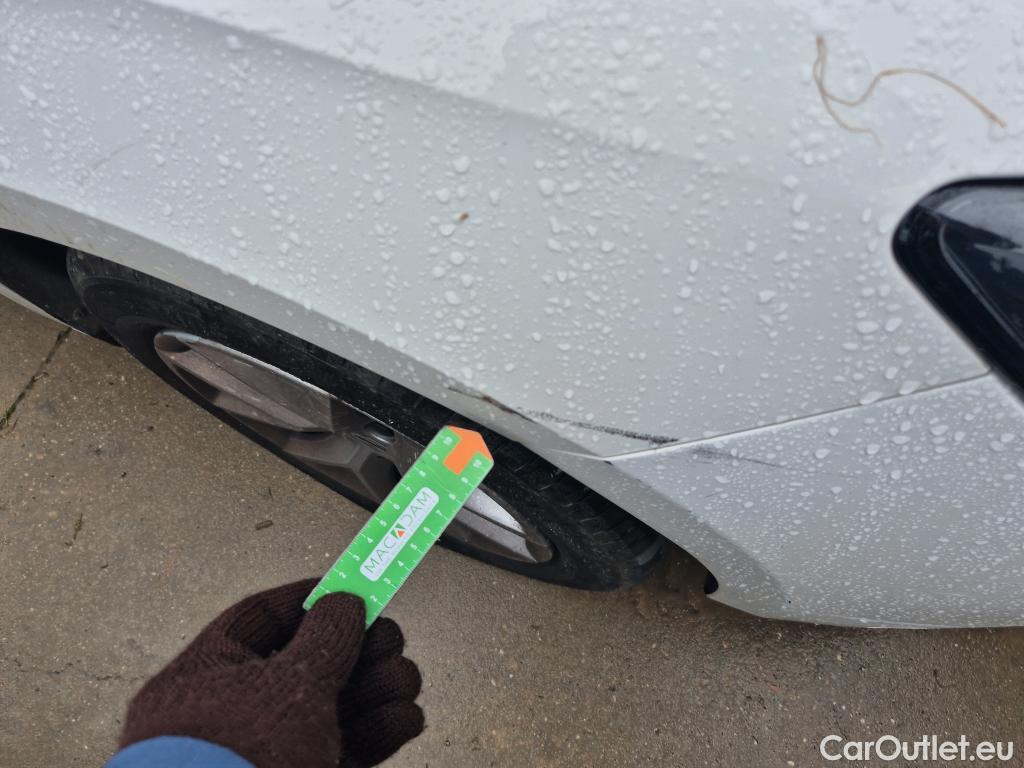  Land Rover  Discovery SEAT Nuevo León / 2020 / 5P / berlina con portón 2.0 TDI 85kW S&S Style Go(SP) #29