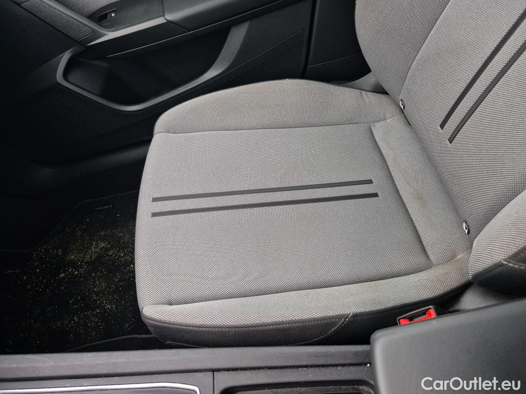  Land Rover  Discovery SEAT Nuevo León / 2020 / 5P / berlina con portón 2.0 TDI 85kW S&S Style Go(SP) #22