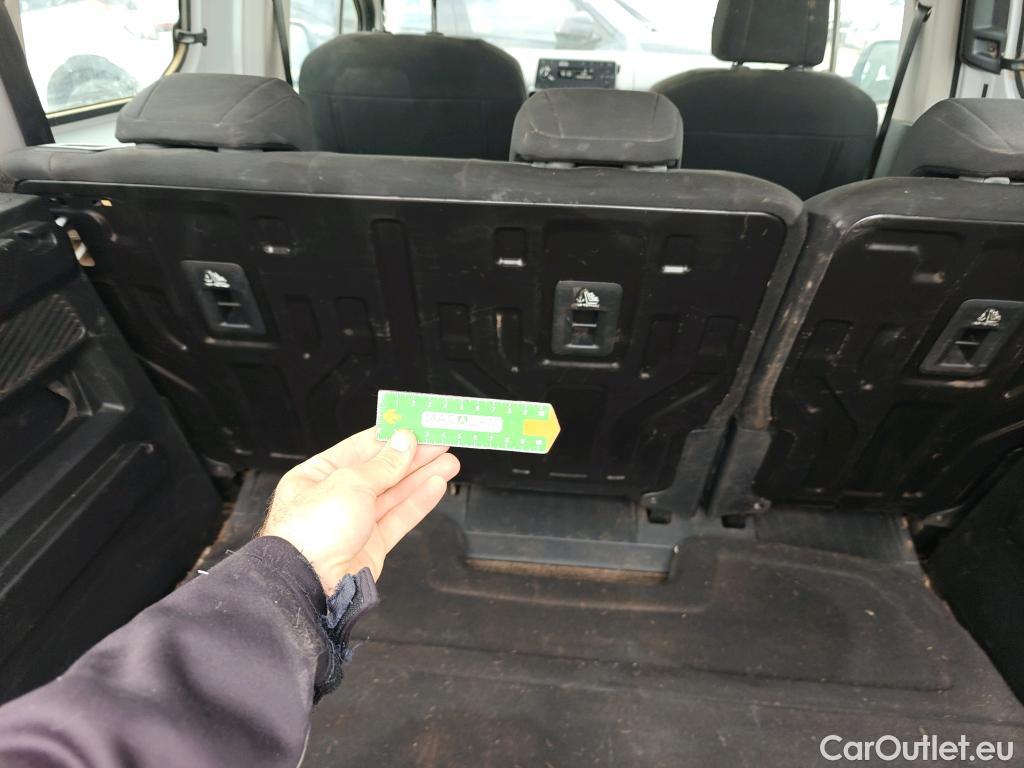  Opel  Combo OPEL  Life / 2018 / 5P / combi 1.5 TD 75kW (100CV) S/S Edition L (IND) #28