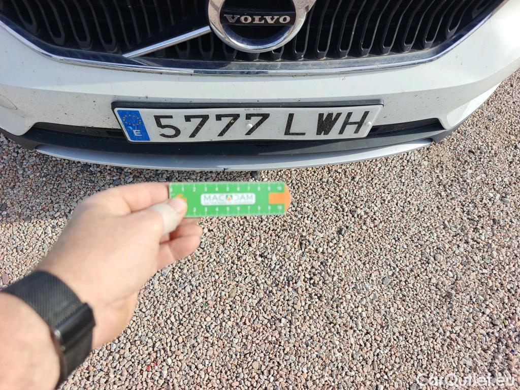  Volvo  XC 40 VOLVO XC40 / 2017 / 5P / todoterreno 1.5 T2 Momentum Pro Auto #1